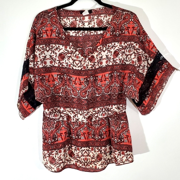 DEB Made In USA Boho Top Size Large Rust Red Black Floral Design - Picture 1 of 4